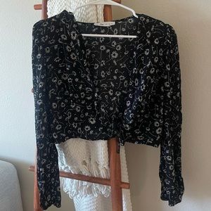 Cropped cardigan top